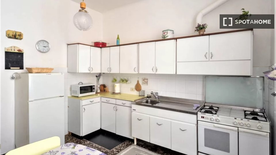 Apartment Genoa, 1 bed — photo 6