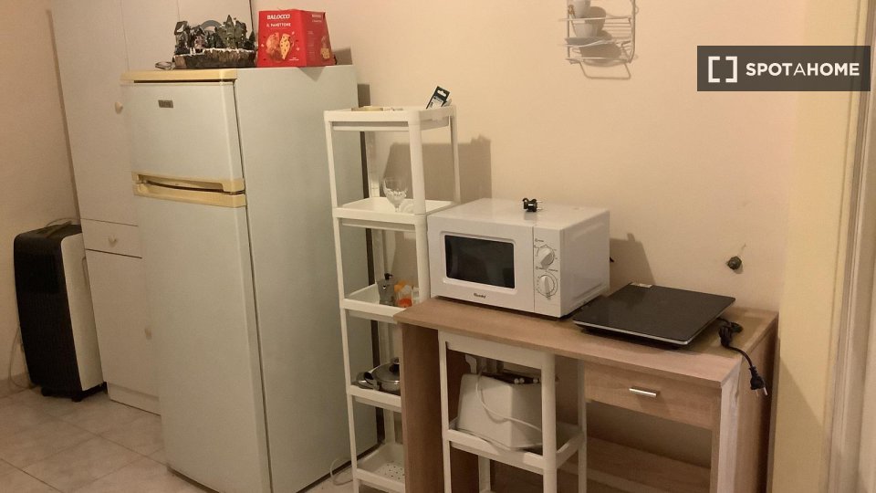 Apartment Turin, 1 bed, 63m² — photo 1