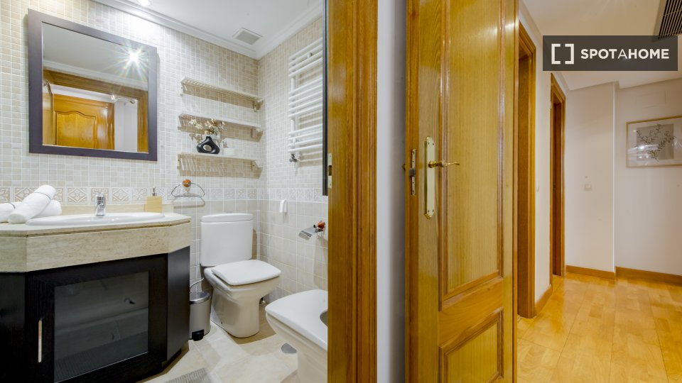 Camera doppia Madrid, 5 camere — foto 16