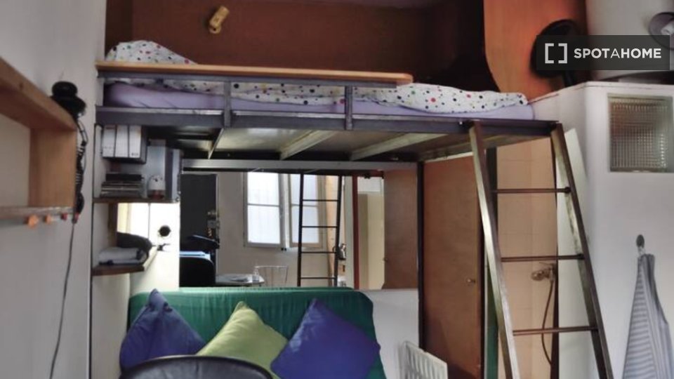 Apartment Paris, 1 bed, 13m² — photo 3