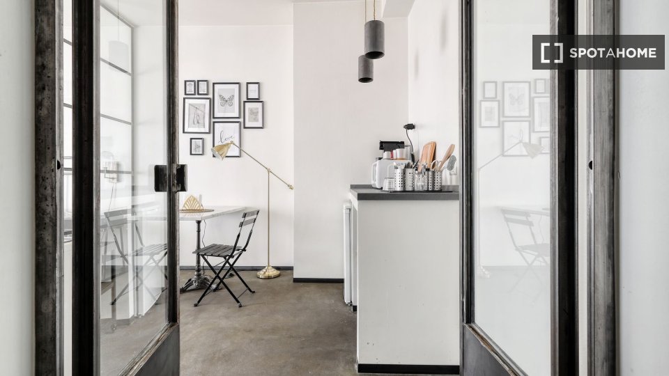 Apartment Milan, 1 bed, 35m² — photo 4
