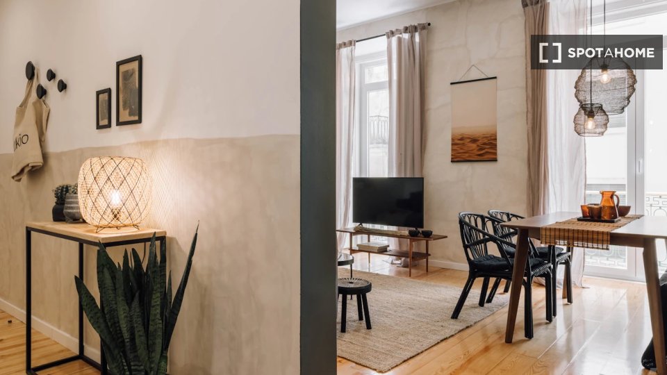 Apartment Lisbon, 1 bed, 75m² — photo 14