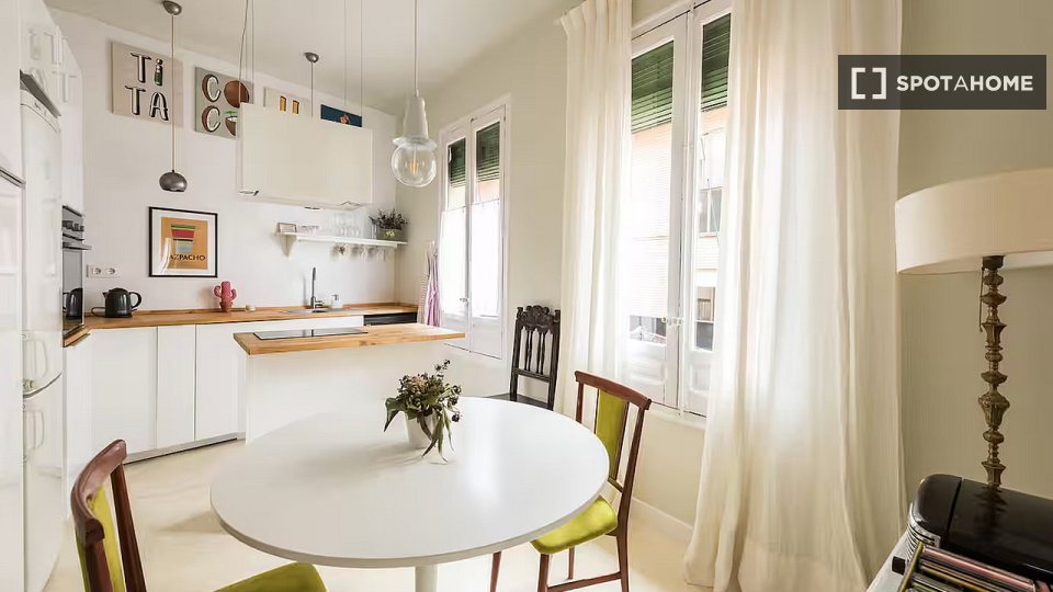 Apartment Madrid, 1 bed, 55m² — photo 34