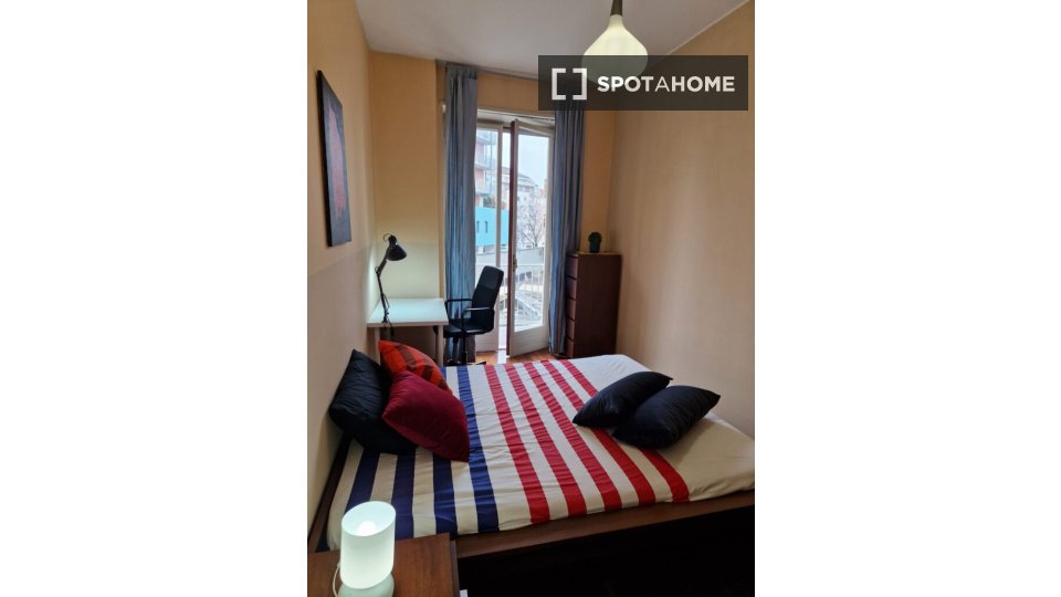 Double room Turin, 2 beds — photo 11