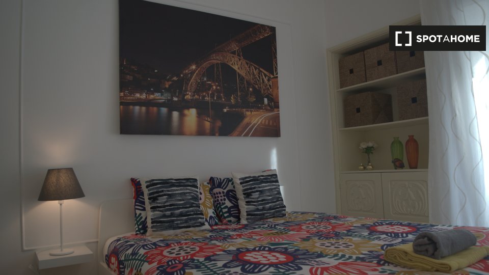 Double room Porto, 5 beds — photo 12