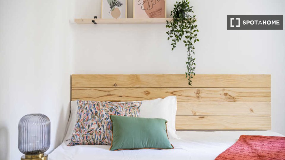 Double room Madrid, 8 beds — photo 43