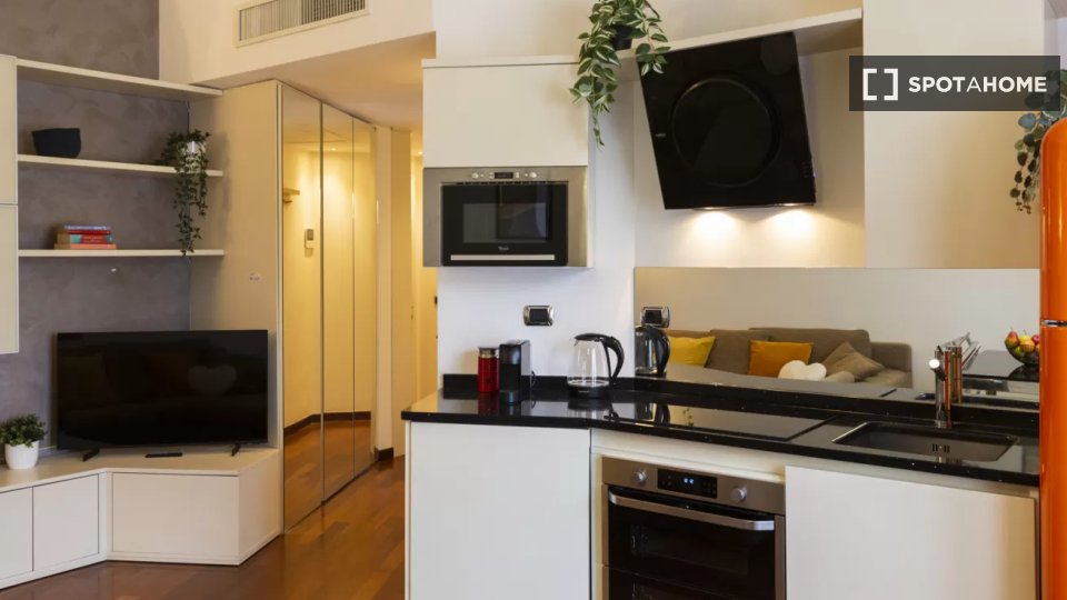 Apartment Milan, 1 bed — photo 4