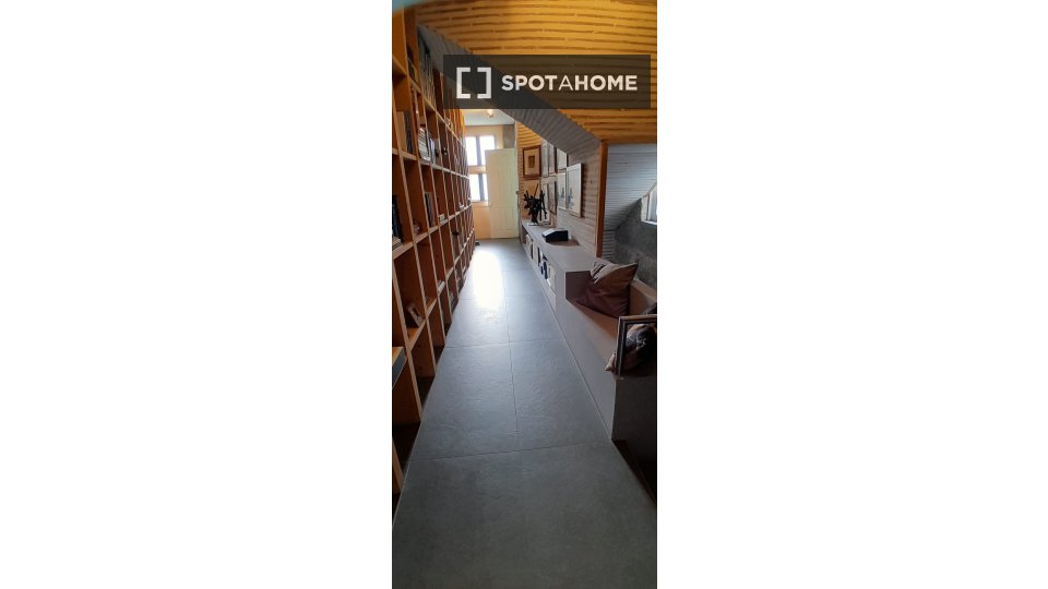 Double room Porto, 3 beds, 300m² — photo 4