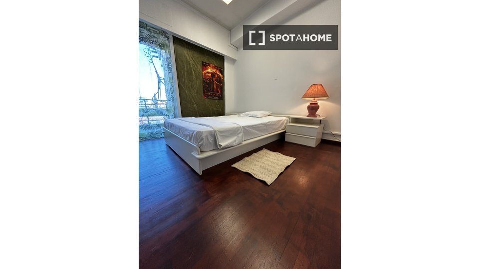 Double room Athens, 4 beds, 130m² — photo 14