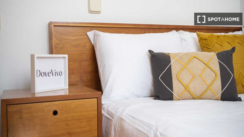 Double room Madrid, 12 beds — photo 74