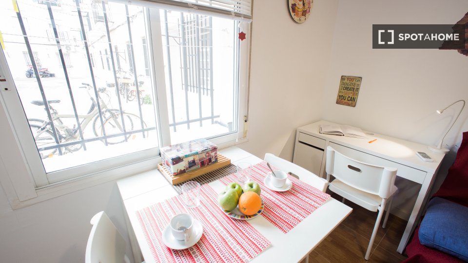 Apartment Valencia, 1 bed, 35m² — photo 13