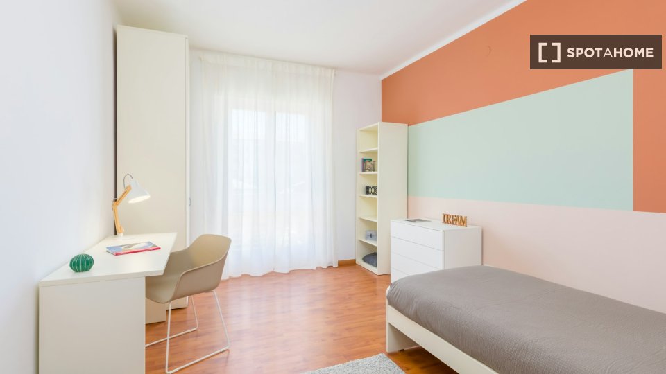 Double room Trento, 3 beds — photo 11