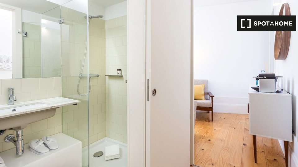 Apartment Porto, 1 bed, 20m² — photo 8