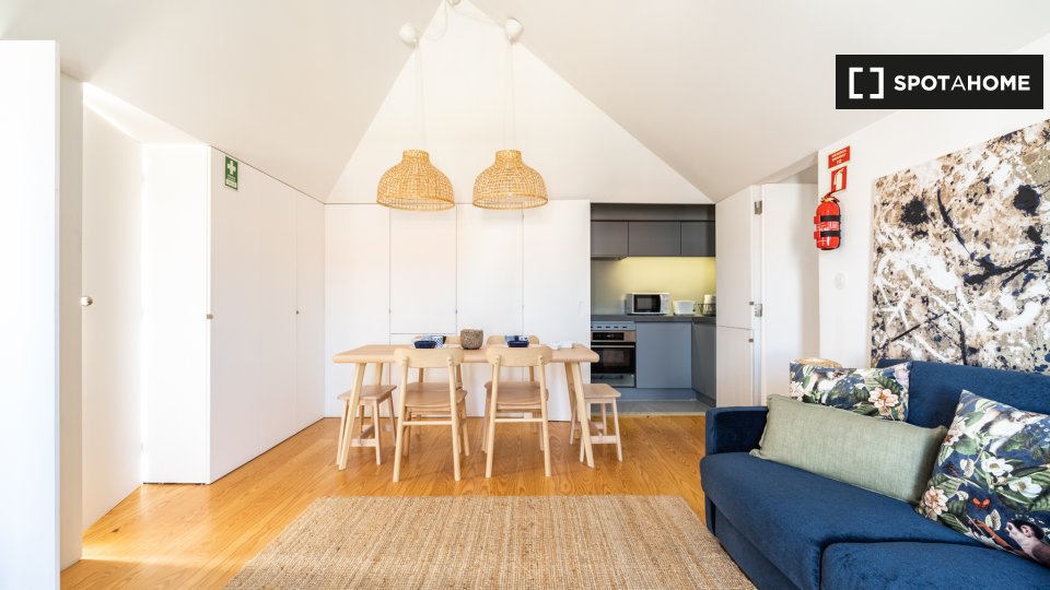 Apartment Lisbon, 2 beds — photo 4