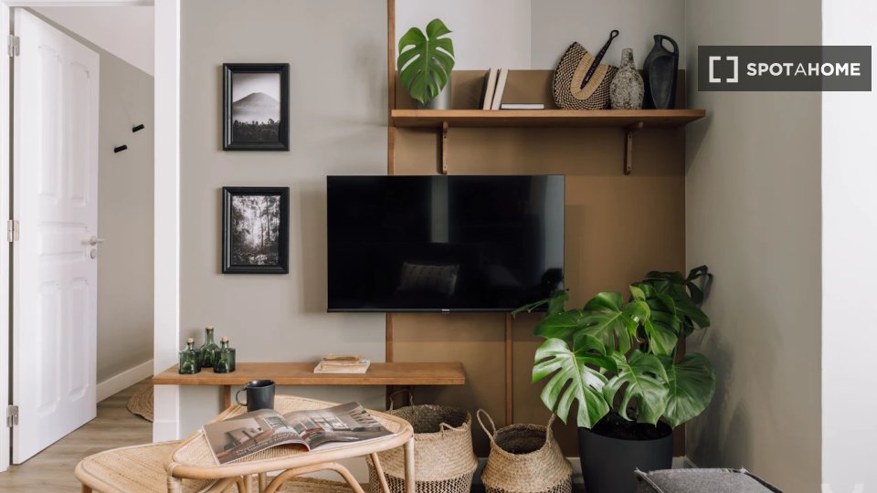 Apartment Lisbon, 1 bed, 49m² — photo 10