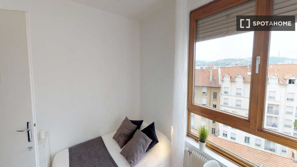 Habitación doble Lyon, 5 habitaciones, 110m² — foto 8