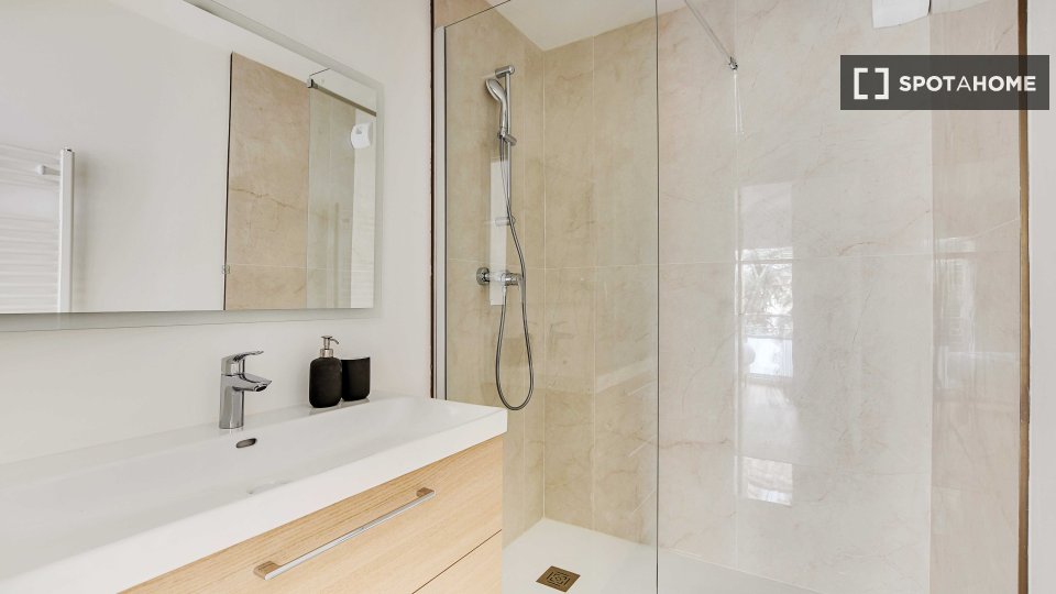 Apartment Paris, 3 beds, 97m² — photo 13