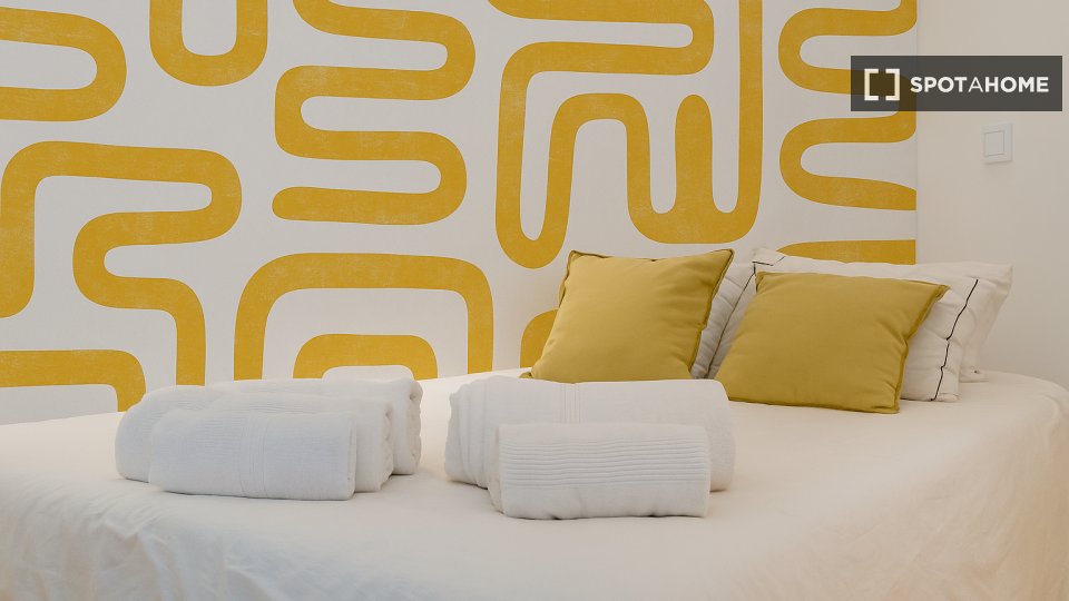 Double room Lisbon, 6 beds, 140m² — photo 32