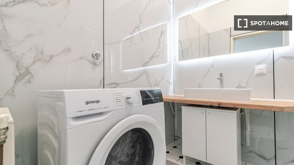 Apartment Vienna, 2 beds, 82m² — photo 17