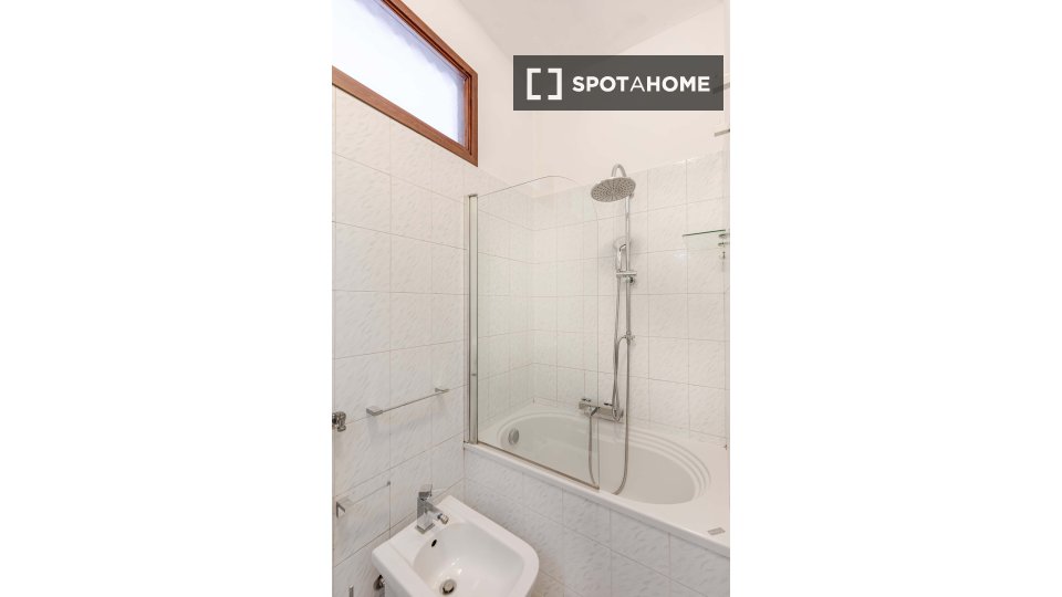 Apartment Turin, 1 bed, 75m² — photo 9