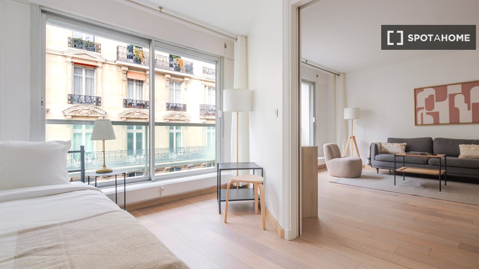 Apartment Paris, 2 beds, 61m² — photo 18