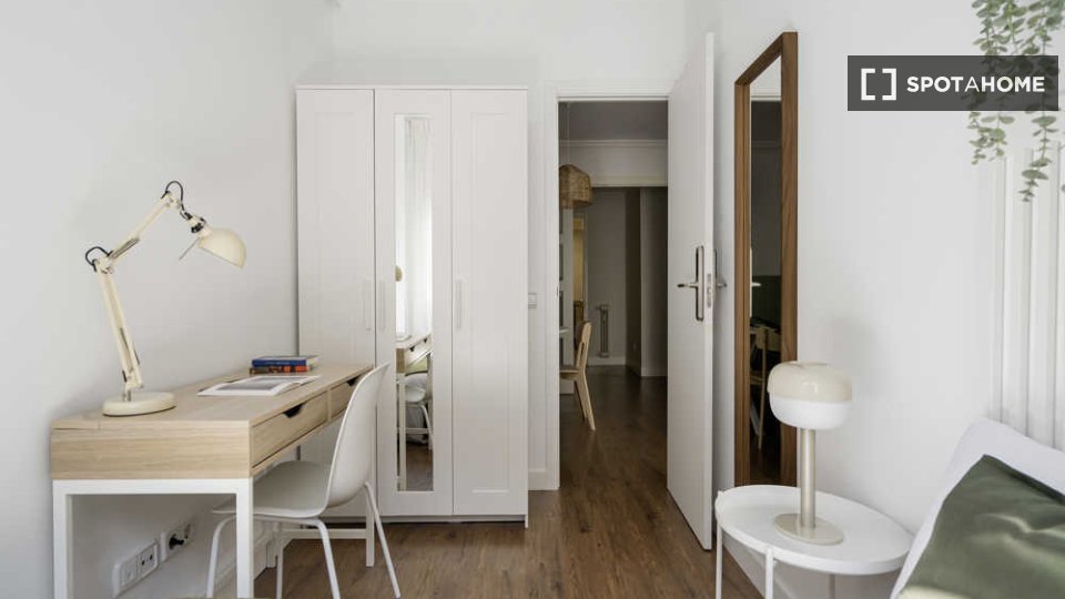 Habitación en piso compartido en alquiler en Gaztambide, Madrid