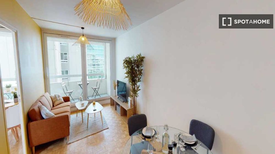 Double room Paris, 4 beds, 90m² — photo 9
