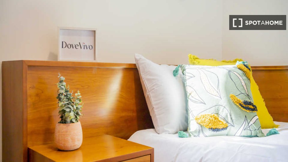 Double room Madrid, 12 beds — photo 60