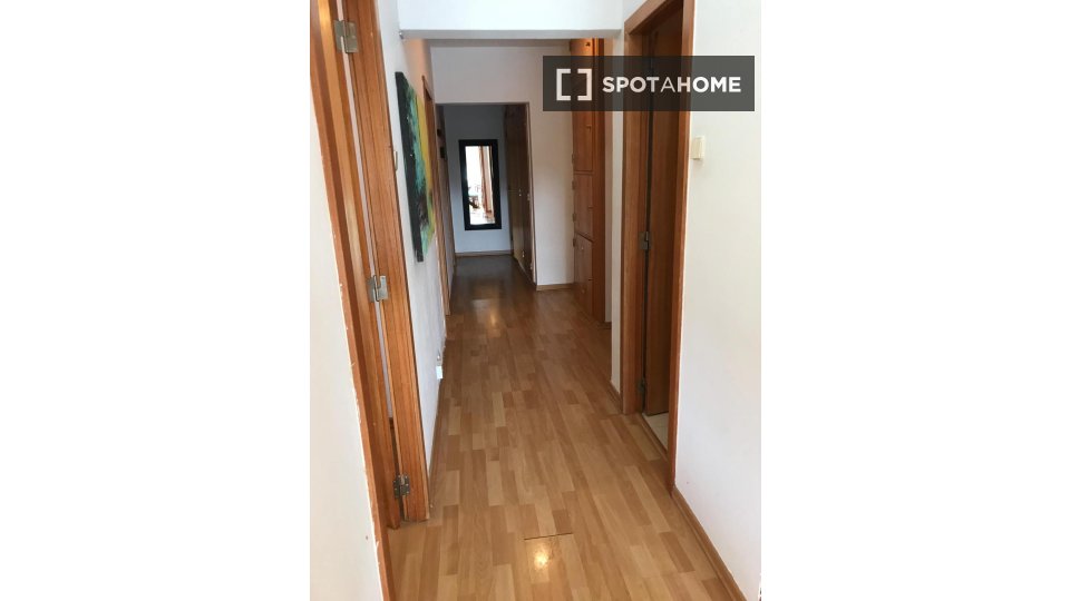 Apartment Lisbon, 3 beds — photo 11