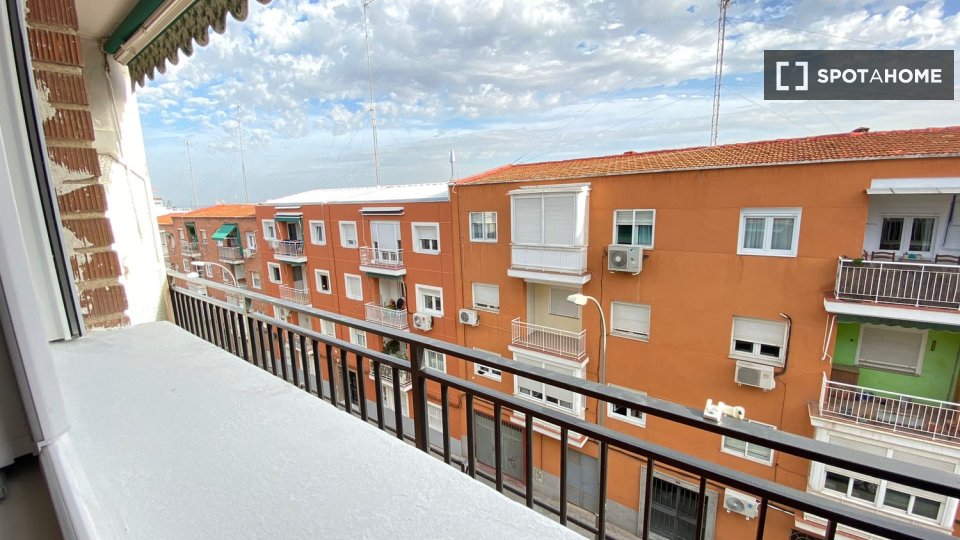 Chambre double Madrid, 3 chambres — photo 17