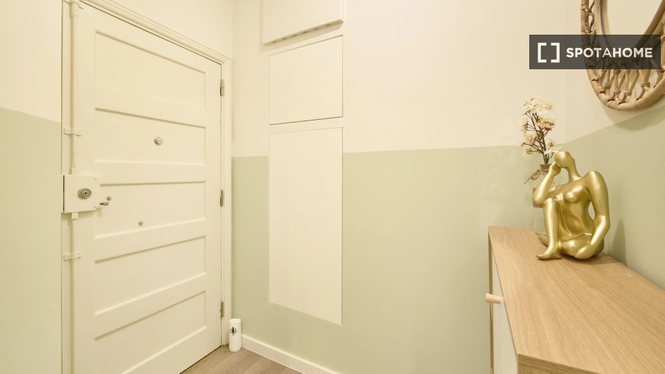Double room Lisbon, 4 beds — photo 19