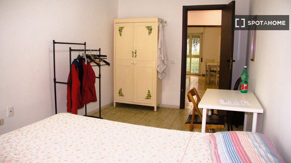 Double room Rome, 5 beds — photo 20