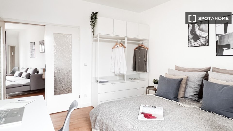 Apartment Berlin, 1 bed, 70m² — photo 6