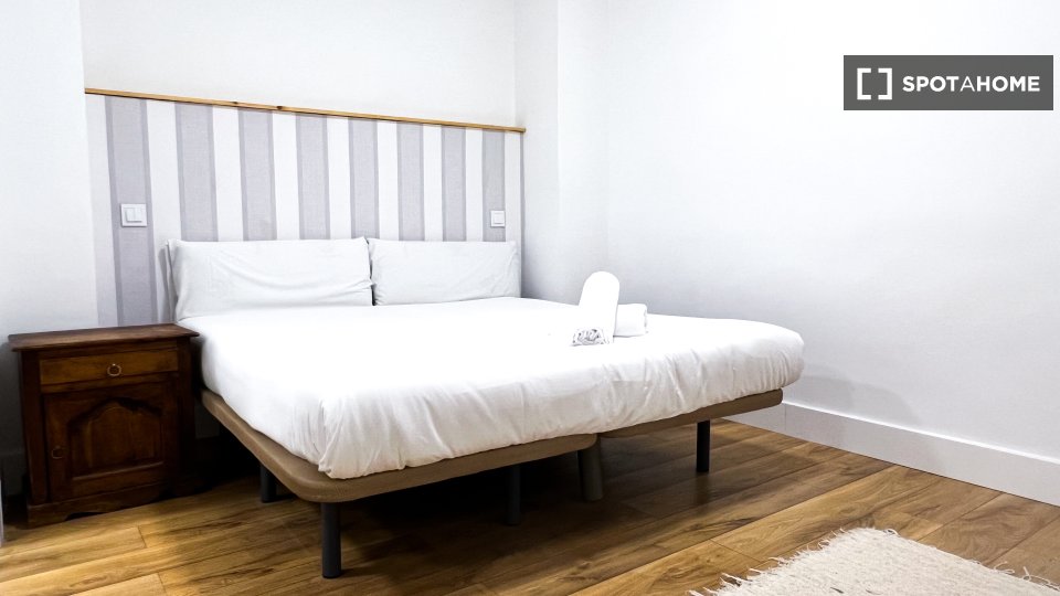 Apartment Madrid, 2 beds, 65m² — photo 16