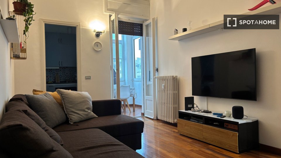 Apartment Milan, 1 bed, 59m² — photo 10