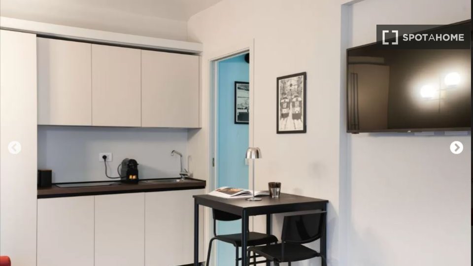 Double room Turin, 1 bed — photo 11