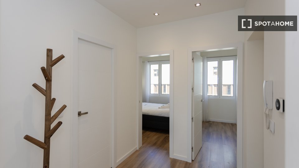 Apartment Porto, 3 beds, 95m² — photo 19