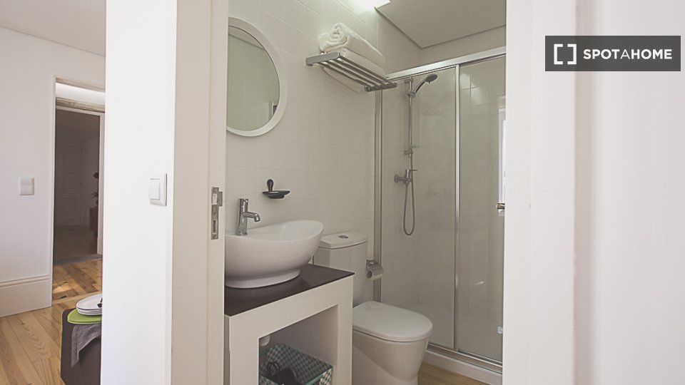 Apartment Porto, 2 beds, 35m² — photo 17
