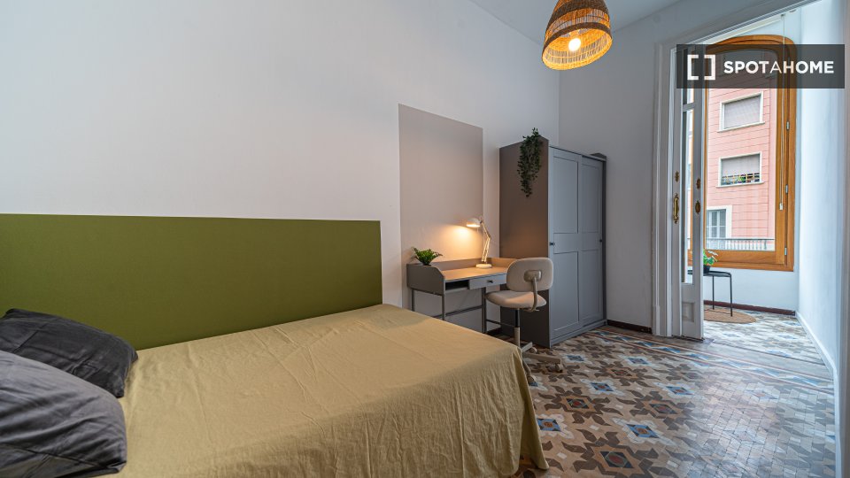 Double room Barcelona, 8 beds, 190m² — photo 17