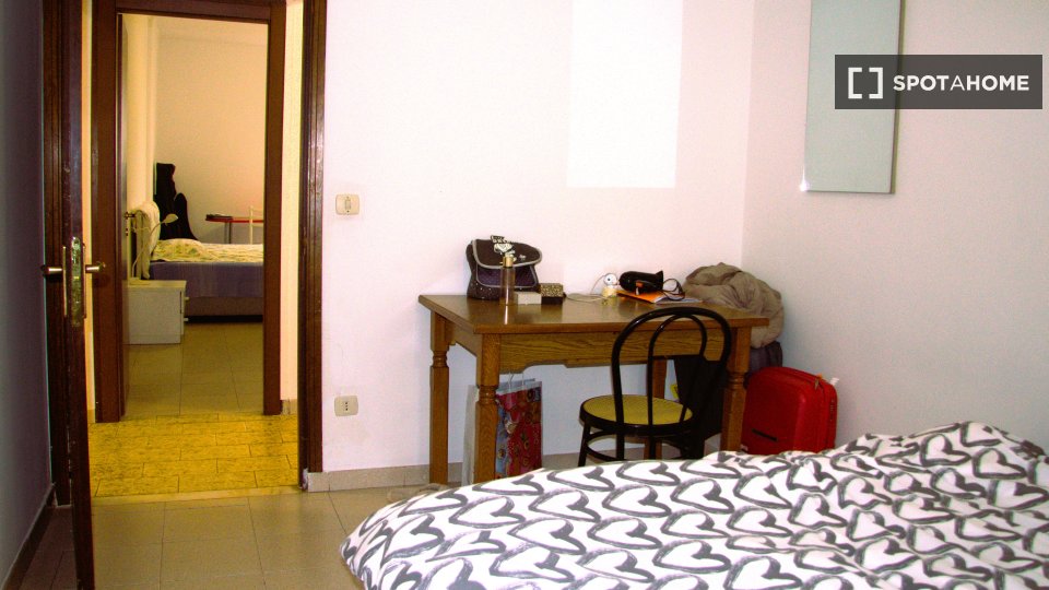 Double room Rome, 5 beds — photo 30