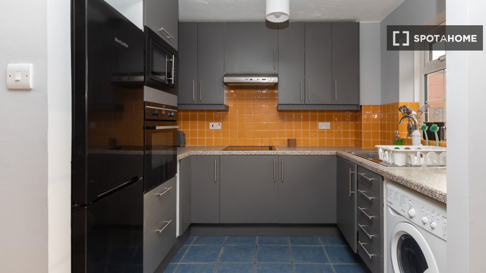 Apartment London, 2 beds, 65m² — photo 15
