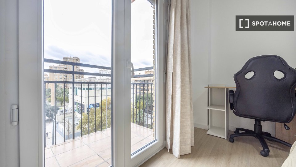 Camera doppia Valencia, 4 camere, 100m² — foto 12