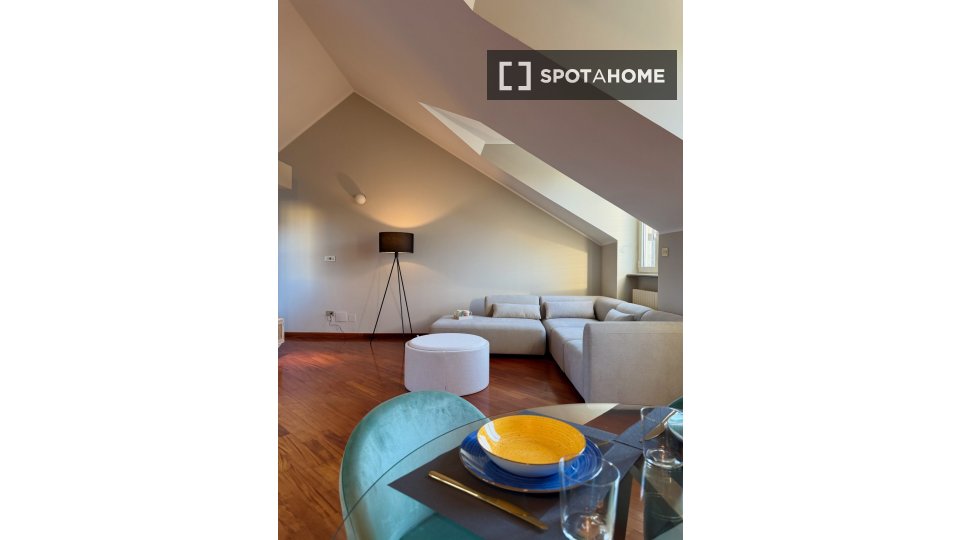 Apartment Turin, 2 beds, 130m² — photo 2