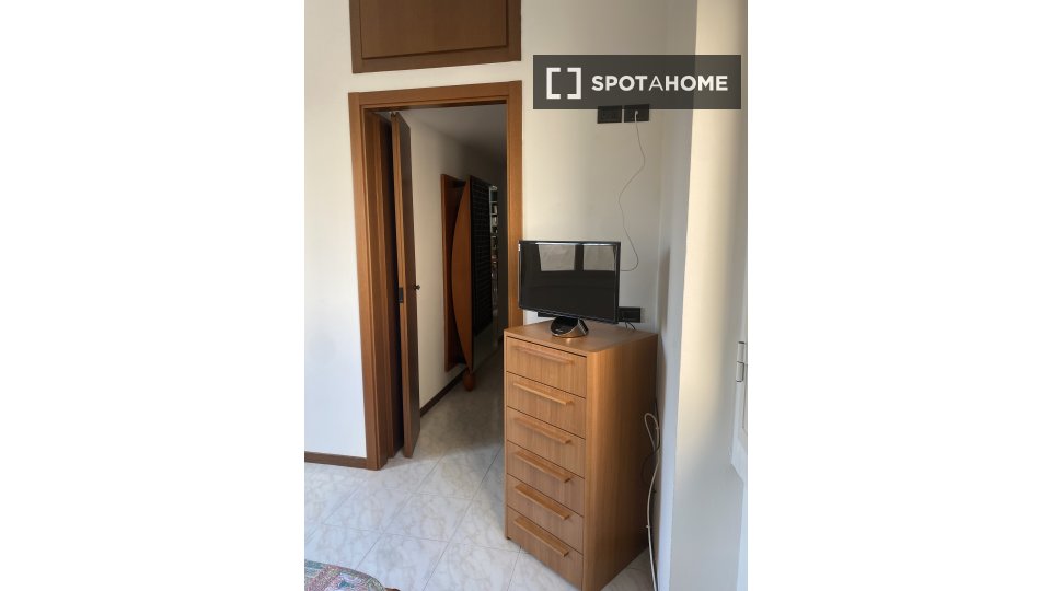 Apartment Milan, 2 beds, 80m² — photo 4