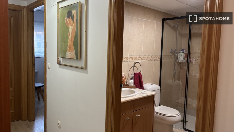 Chambre double Valence, 3 chambres, 130m² — photo 13