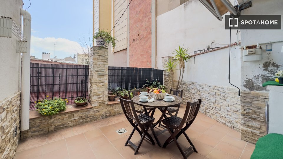 Apartment Barcelona, 2 beds, 80m² — photo 5