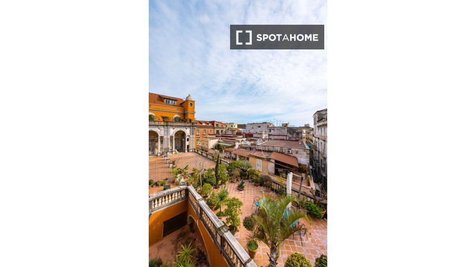 Apartment Naples, 1 bed, 95m² — photo 14