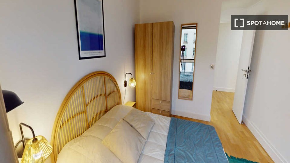 Double room Paris, 5 beds, 120m² — photo 26