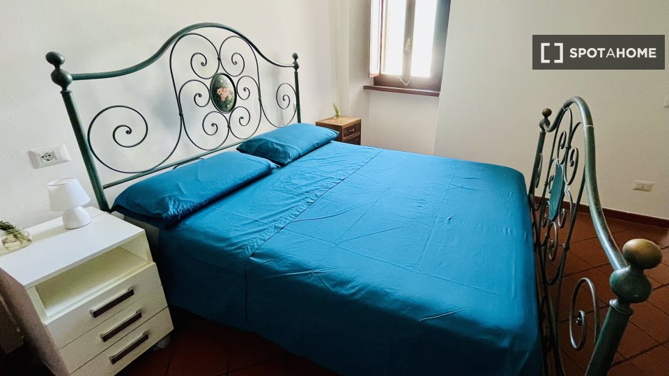 Double room Perugia, 3 beds, 100m² — photo 1