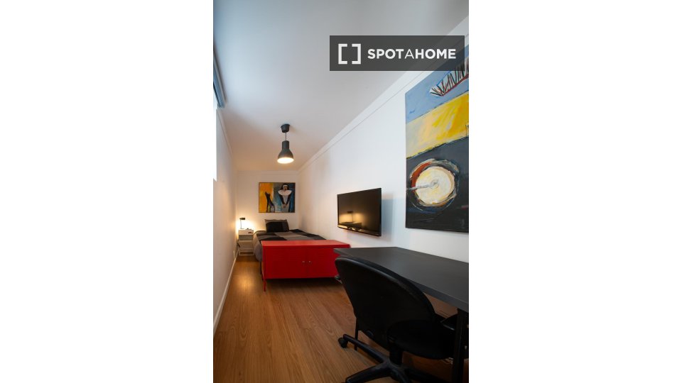 Apartment Lisbon, 1 bed — photo 15